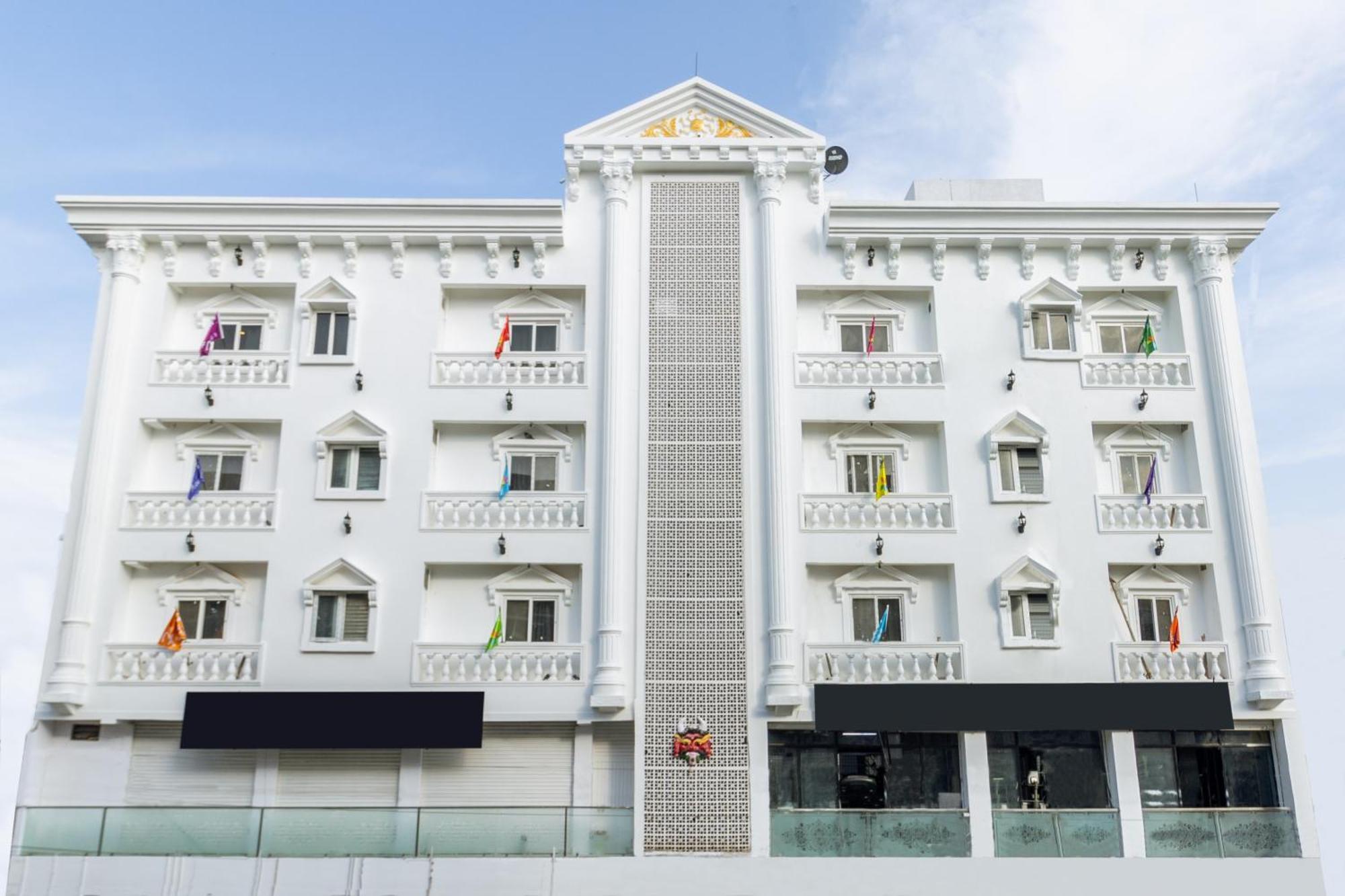 Treebo Seventh Heaven Kukatpally Hyderabad Exterior foto