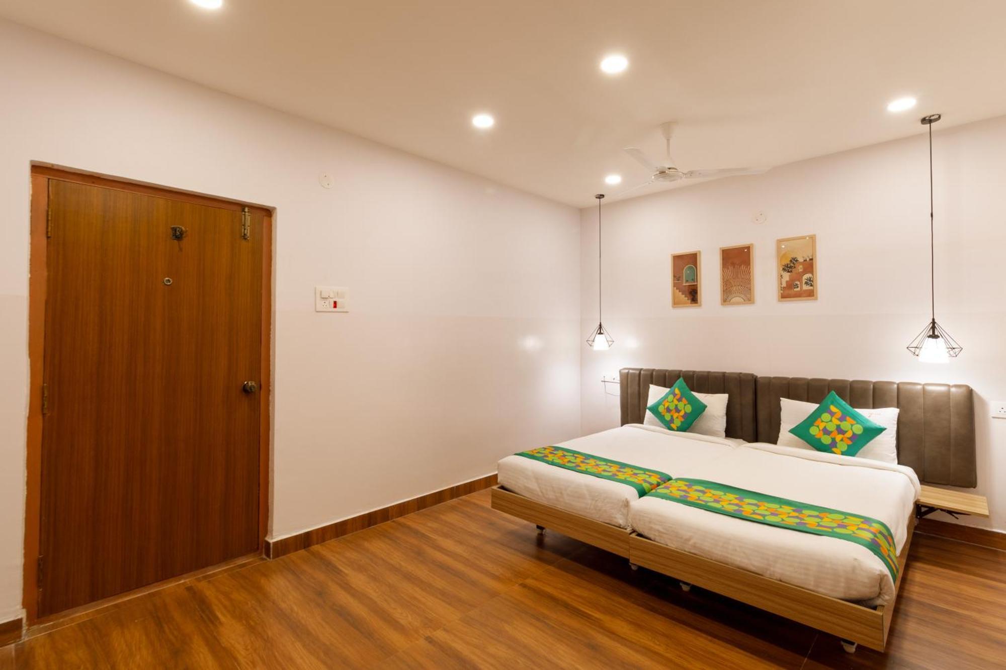 Treebo Seventh Heaven Kukatpally Hyderabad Exterior foto